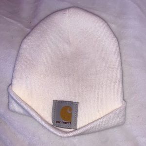 white carhartt beanie